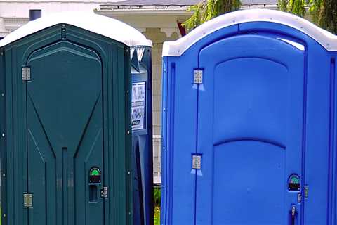 How To Choose The Best Porta Potty Rental Company When Repairing Your Roof In Louisville