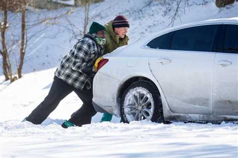 Avoid Winter Damage with These Vehicle Maintenance Tips