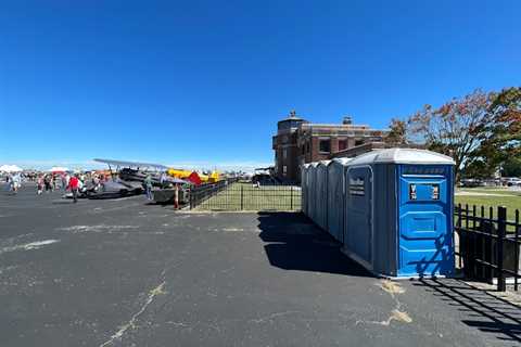 Waste Now Restrooms & Dumpsters