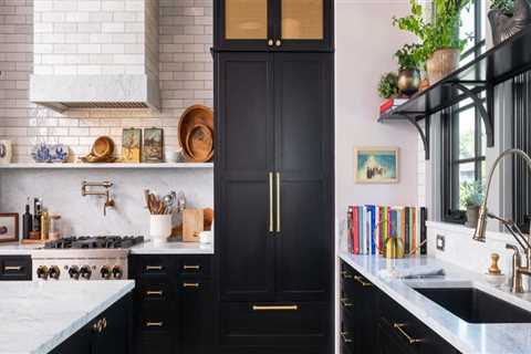 What kitchen cabinets are in style now?