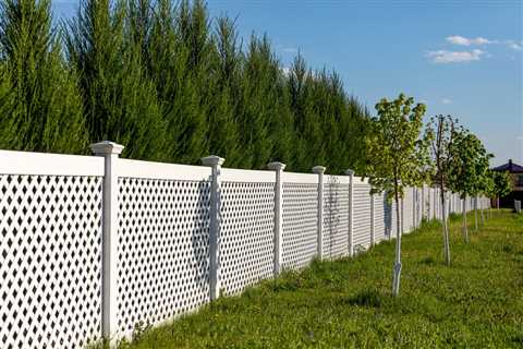New Design Ideas for Vinyl Fences From the Experts in Fence Decorating
