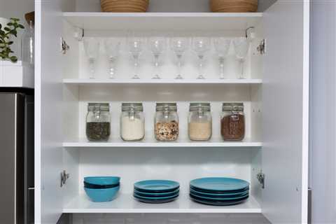 Ways to Organize Kitchen Shelves