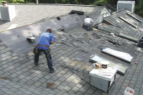 Reasons To Hire A Roofing Contractor In Toronto