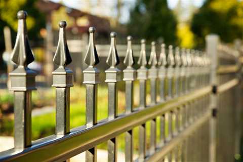 Choosing Durable Fences for New Orleans Climate: A Guide by Big Easy Fences