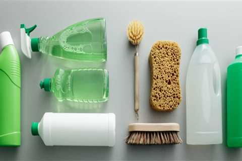 The Pros and Cons of Commercial and Homemade Cleaning Agents