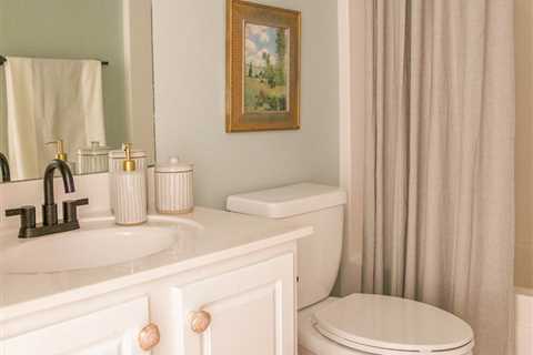 Bathroom Makeovers Using Wall-Hanging Storage