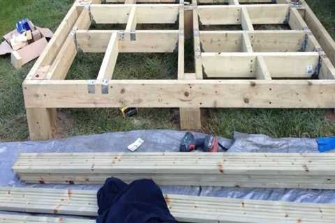 How Far Apart Should Decking Joists Be Spaced For Optimal Performance?