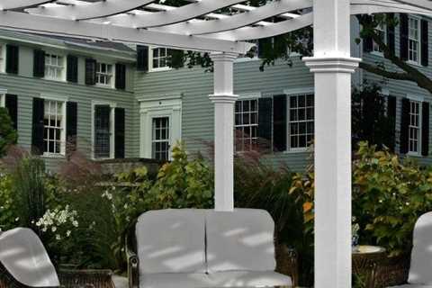 how to build a freestanding pergola