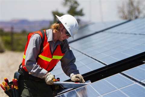 Finding A Reputable Phoenix Solar Roofing Contractor: Top Tips And Questions To Ask