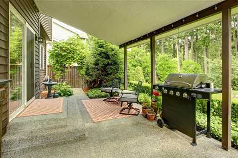 Enclosing Your Patio For All Seasons