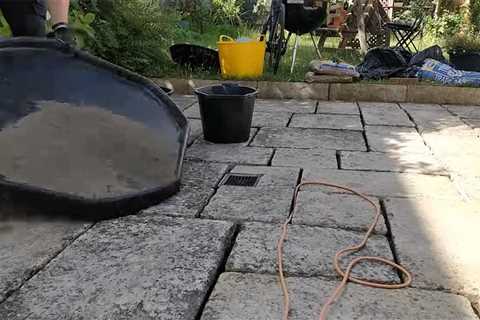 Can I Put Dry Cement Between Block Paving?