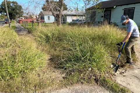 While the owner was SICK this man did the NEIGHBORLY thing that NOBODY ELSE would do