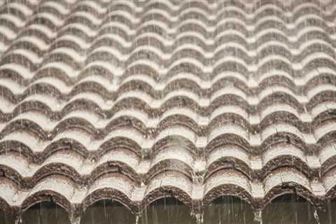 What type of roof is best for heavy rain?