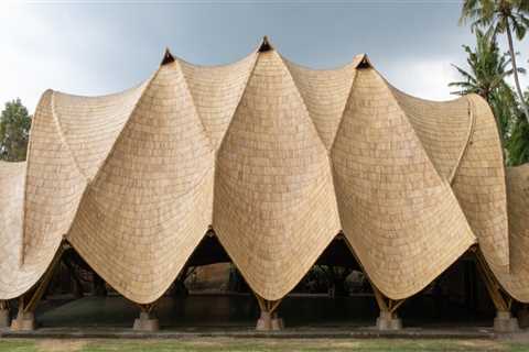 The Versatility of Bamboo in Sustainable Building and Roofing