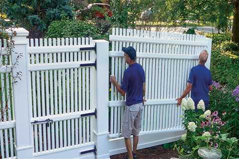 The Comprehensive Guide to PVC, Vinyl, and Other Low-Maintenance Fencing Options