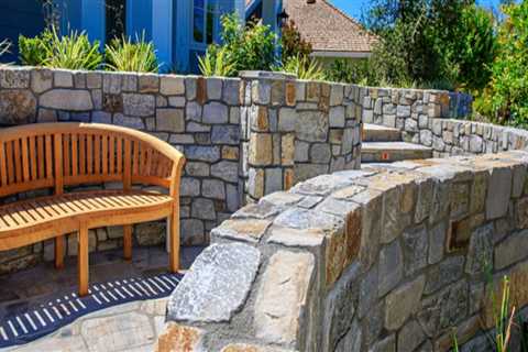 The Benefits Of Hiring A Home Remodeling Contractor Who Specializes In Natural Stone Building..