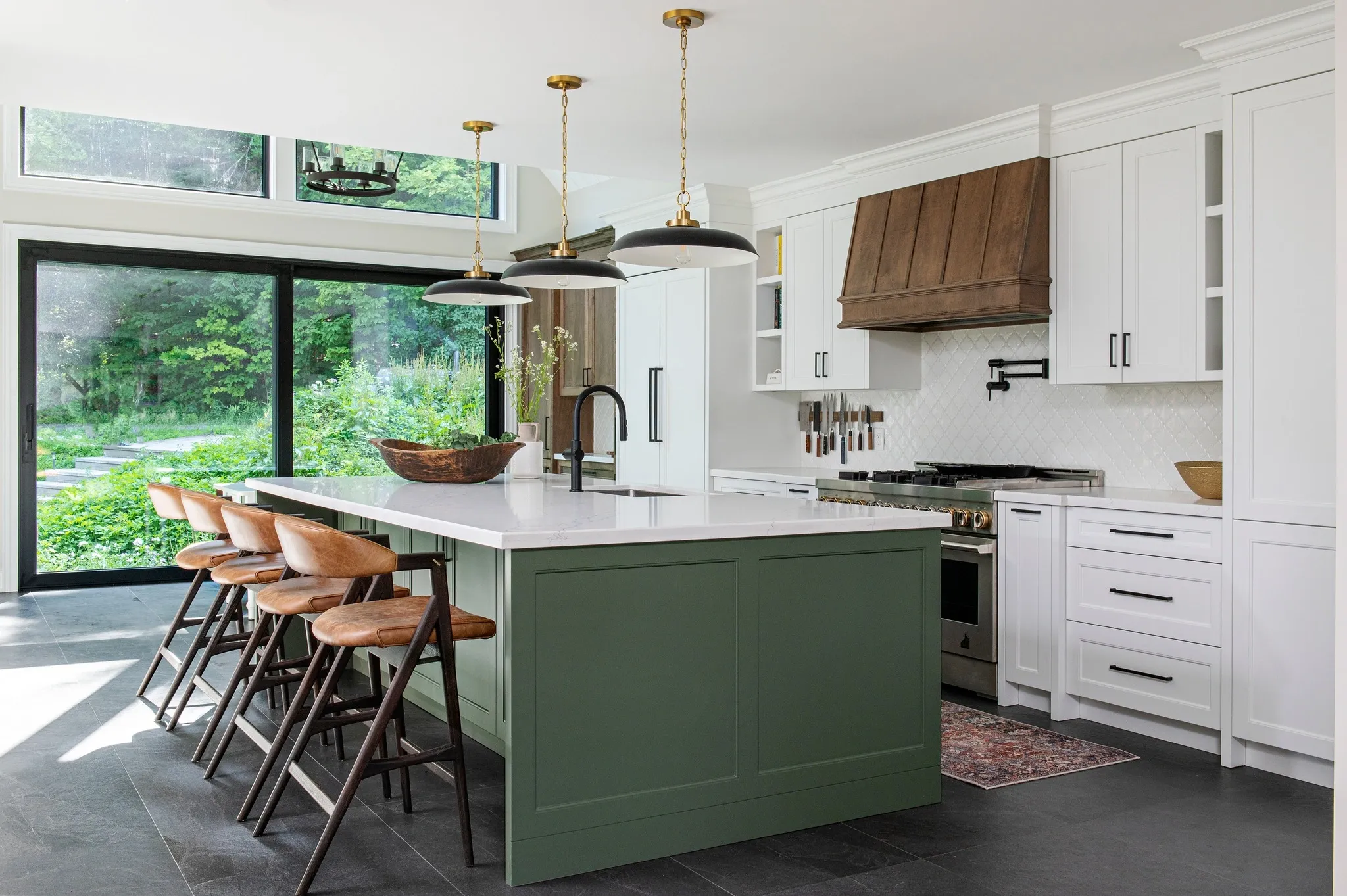 The Art of Custom Cabinetry: Functional & Stylish Designs