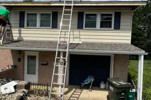 Gutter cleaning contractor Westminster, MD · Sunday, Jun 1 📸