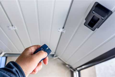 How to Select the Perfect Garage Door for a Modern Home?