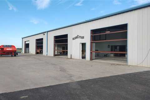 Essential Guide to Commercial Garage Doors