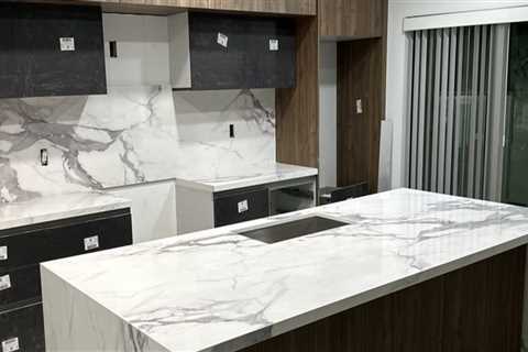 From Slate To Granite: The Best Natural Stone Choices For Deerfield Beach Roofing Companies