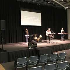 7 Benefits of Lightweight Portable Stages UK - Evig Technology