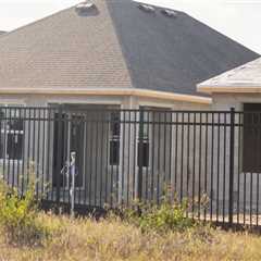 Perimeter Fences in Portland: Strengthening Property Protection Alongside Rodent Removal Strategies